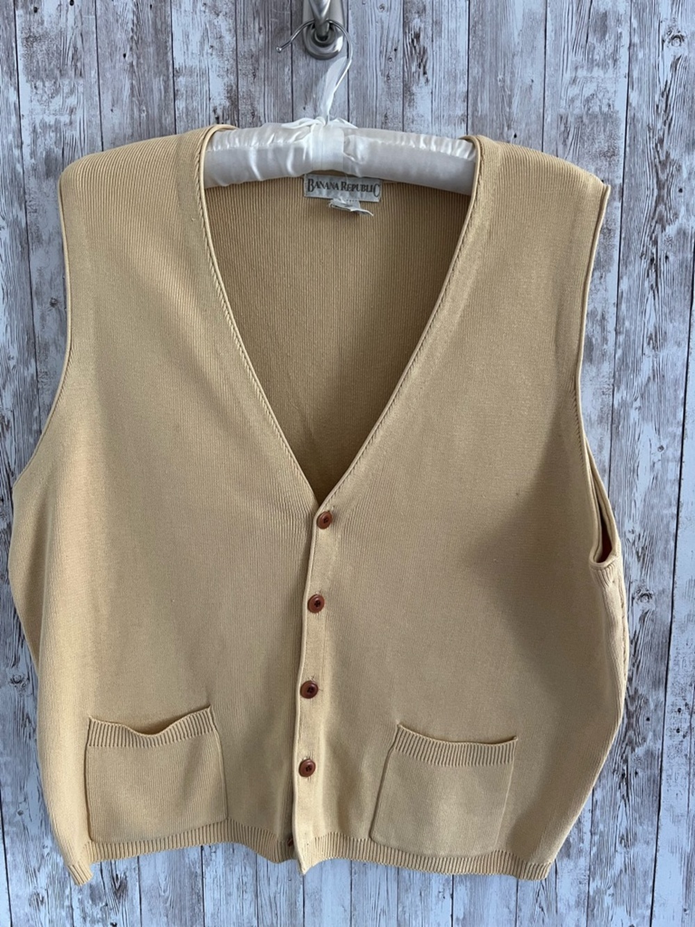 Banana Republic Men's Vintage Cotton Knit Button Vest Yellow/Tan Medium
